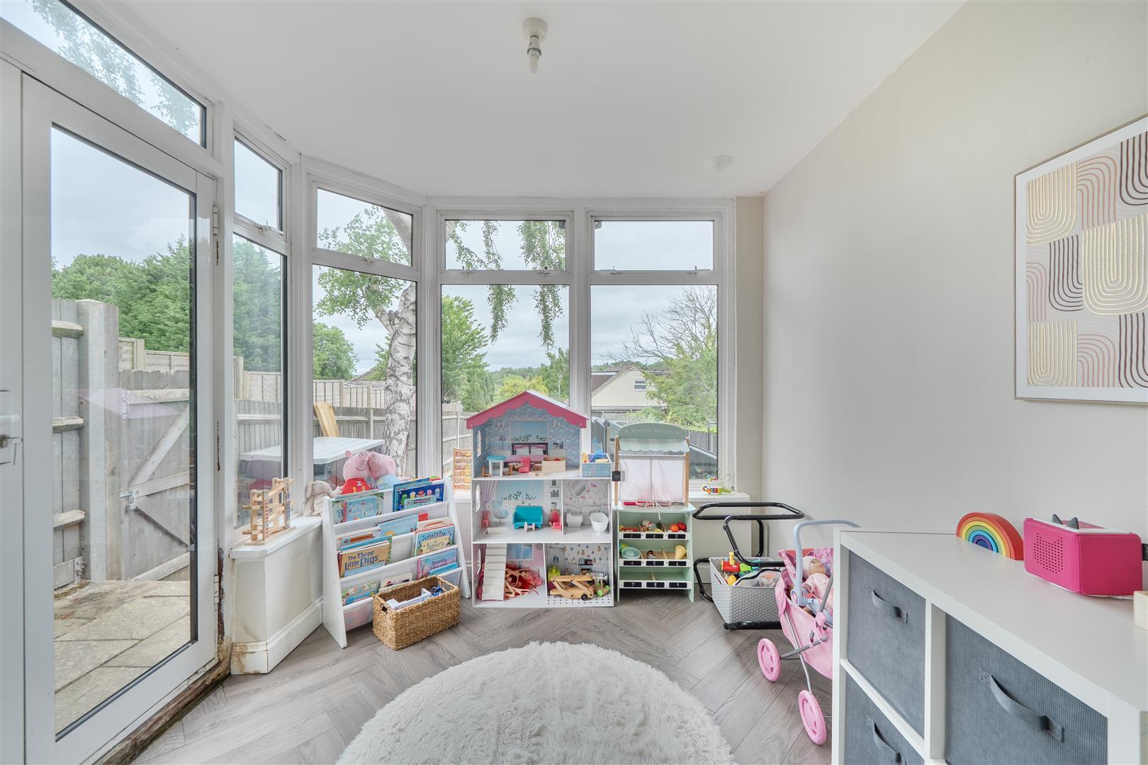 Property Image 041b1206-5c21-4703-b59c-2f4e95b675b3