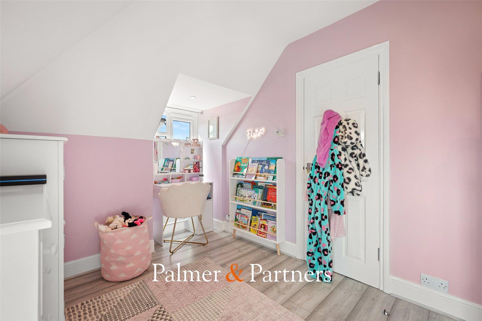 Property Image 04209eab-29c0-4849-952d-d18a7d56553d
