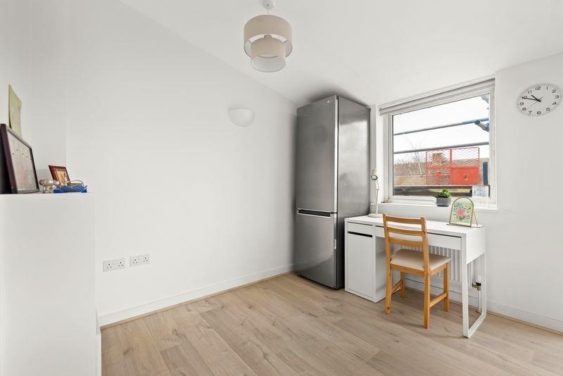 Property Image 042a954f-a6ea-45f8-945d-d3f85c6f84a8