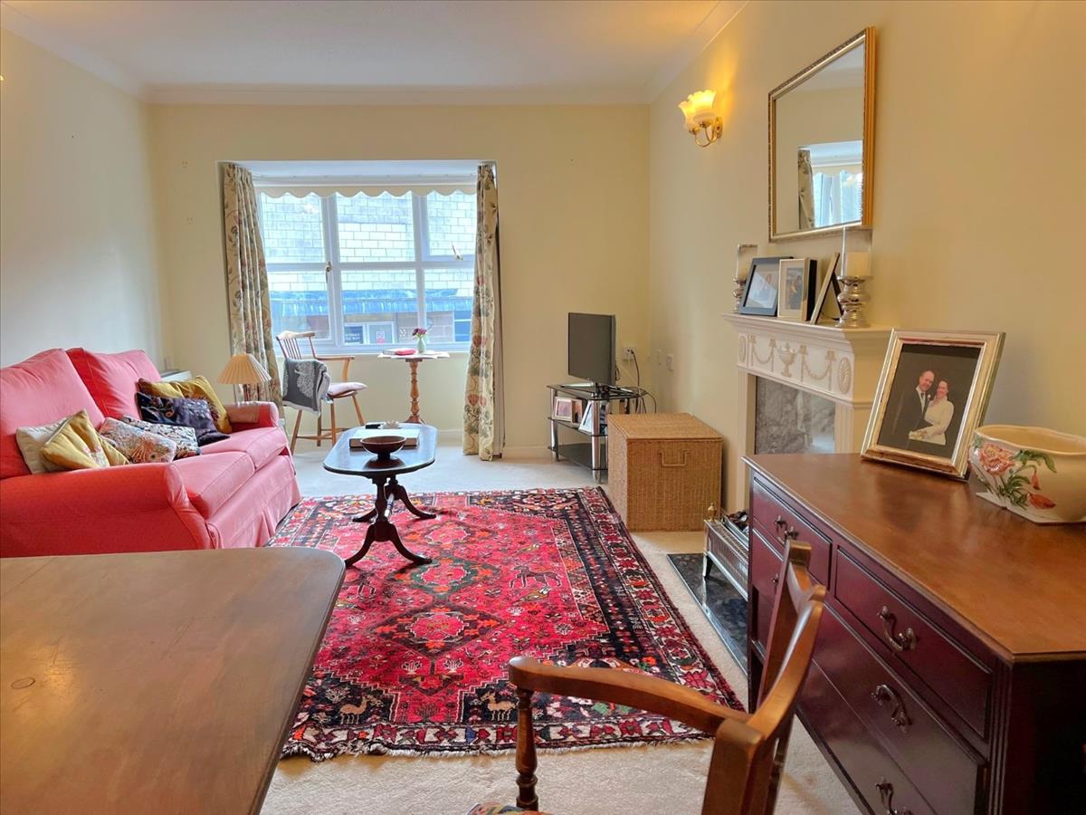 Property Image 042c70e6-2de6-4d83-8705-09d261804b35