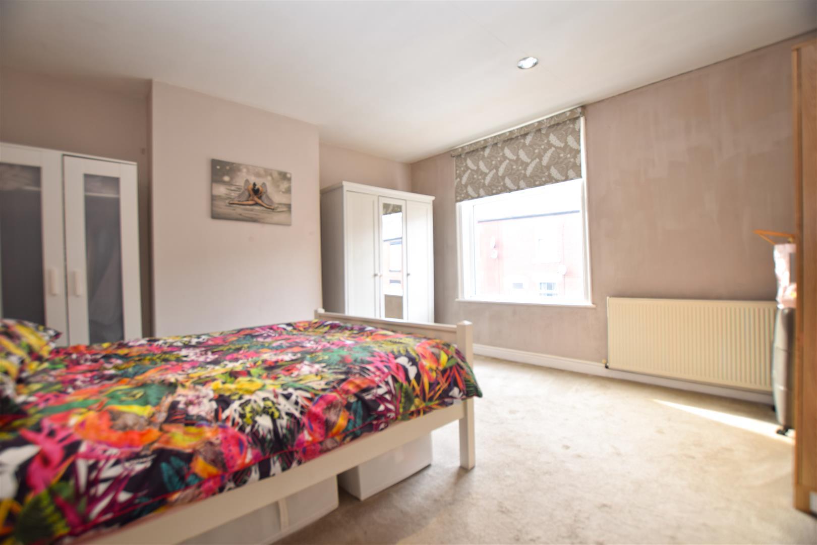 Property Image 0437fcd9-fbcb-4315-9435-f3fd6cfad935