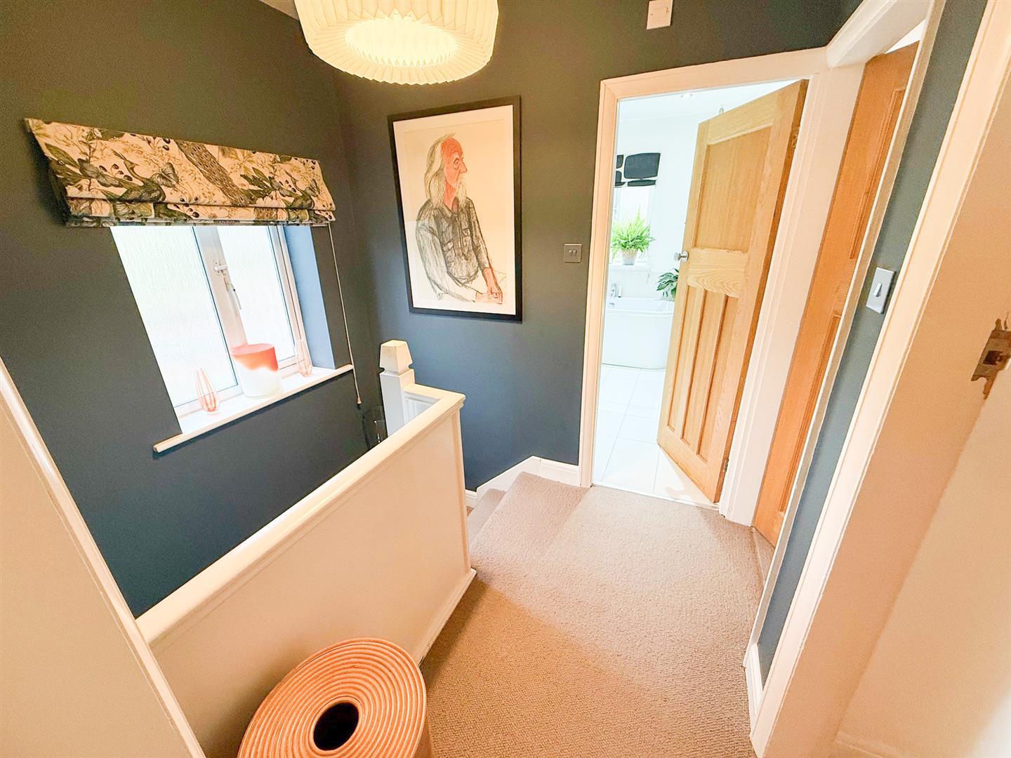 Property Image 0447fd03-9189-4dce-b21a-2468c2e7cc76