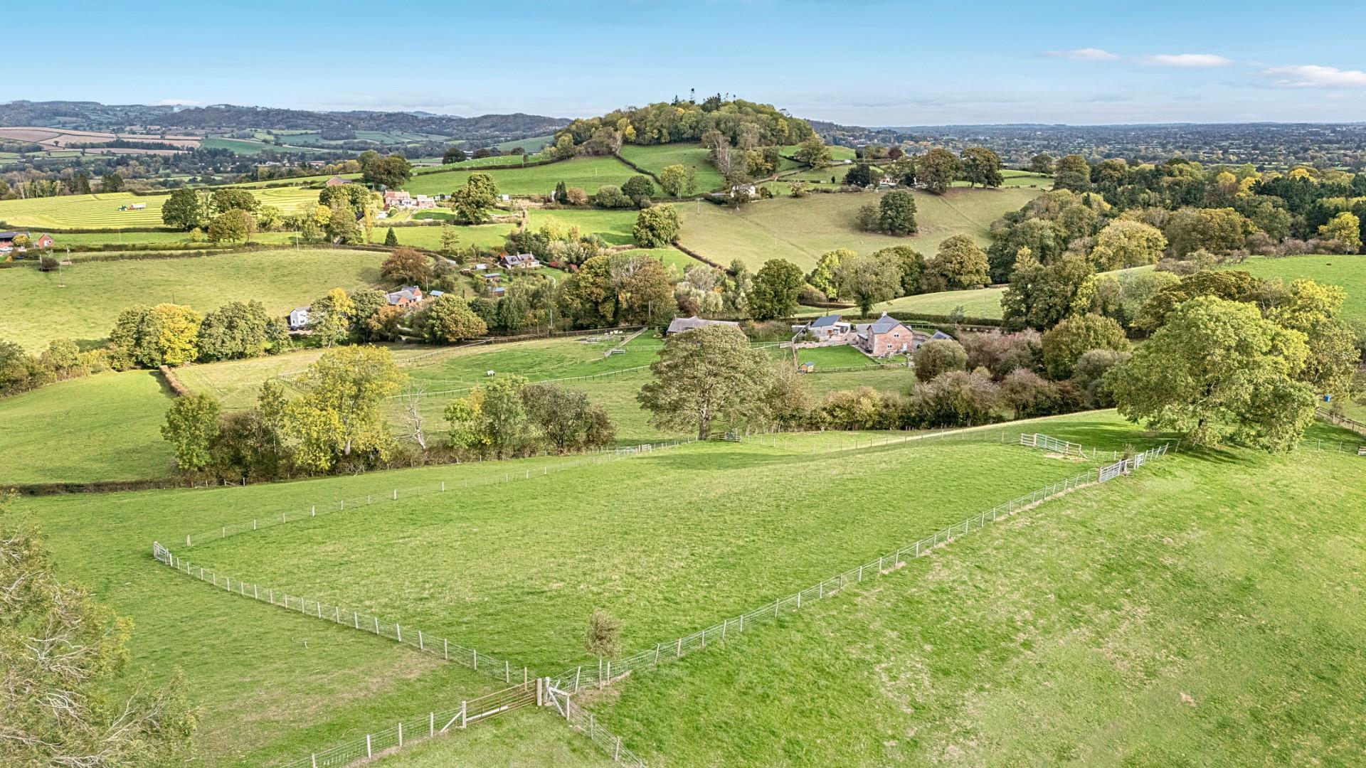 Property Image 0451df65-6c83-44b8-9fee-f364c4dd8218