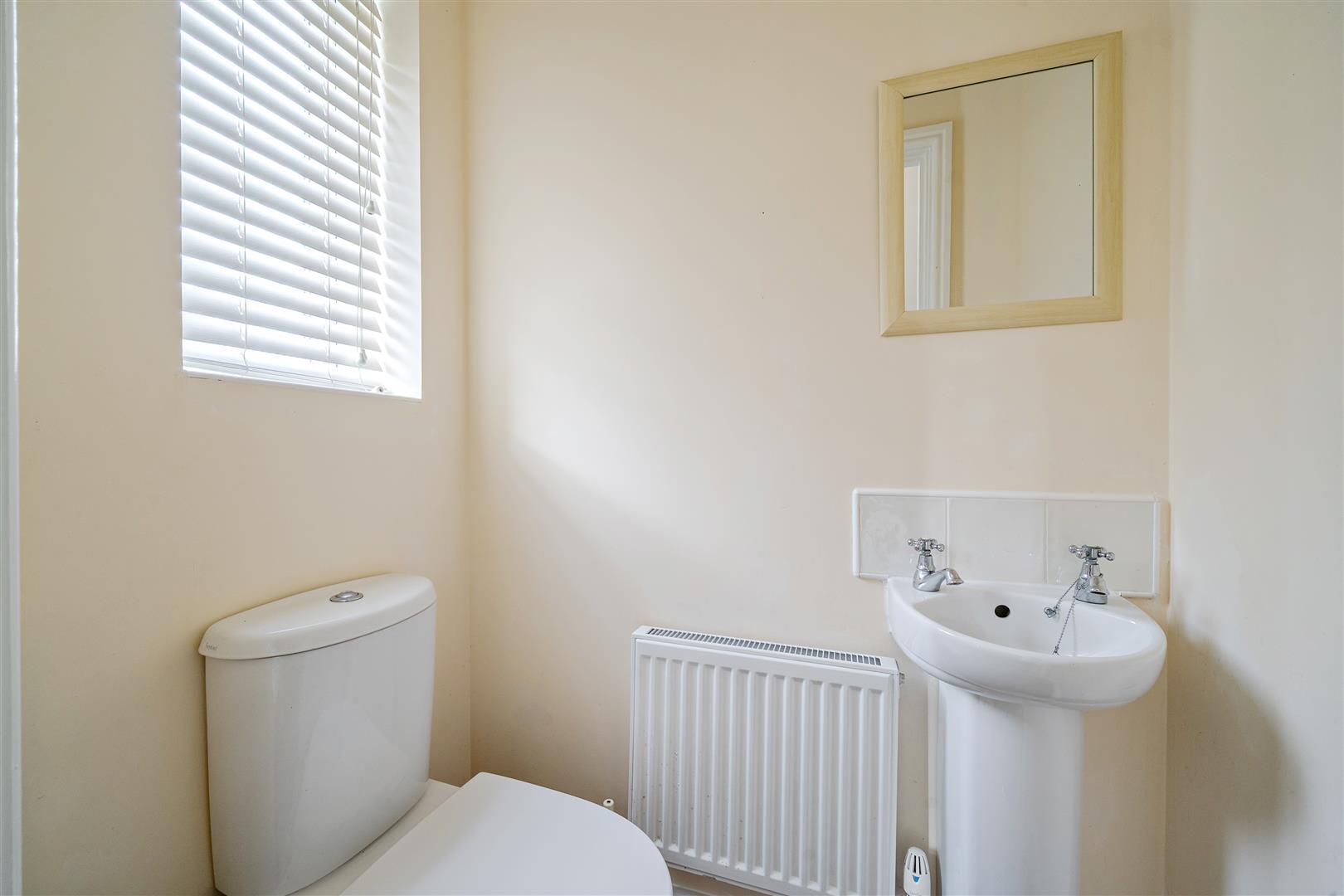 Property Image 045371cb-6877-42b2-94d3-ea3015e3a8f8