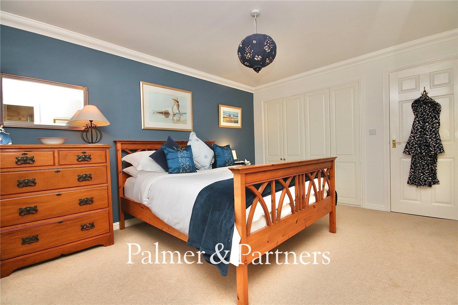 Property Image 0459930e-9ffc-4847-8834-5c170149be96