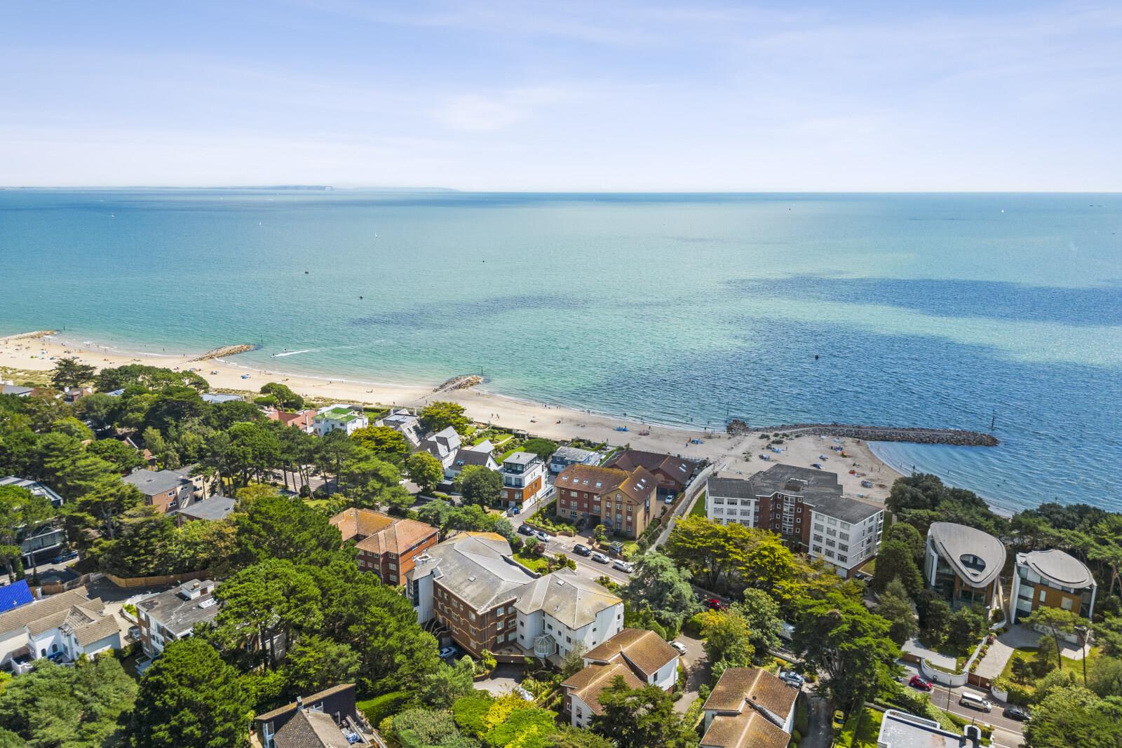 Property Image 045a19af-0310-4139-a0f9-5f24b5c7a364