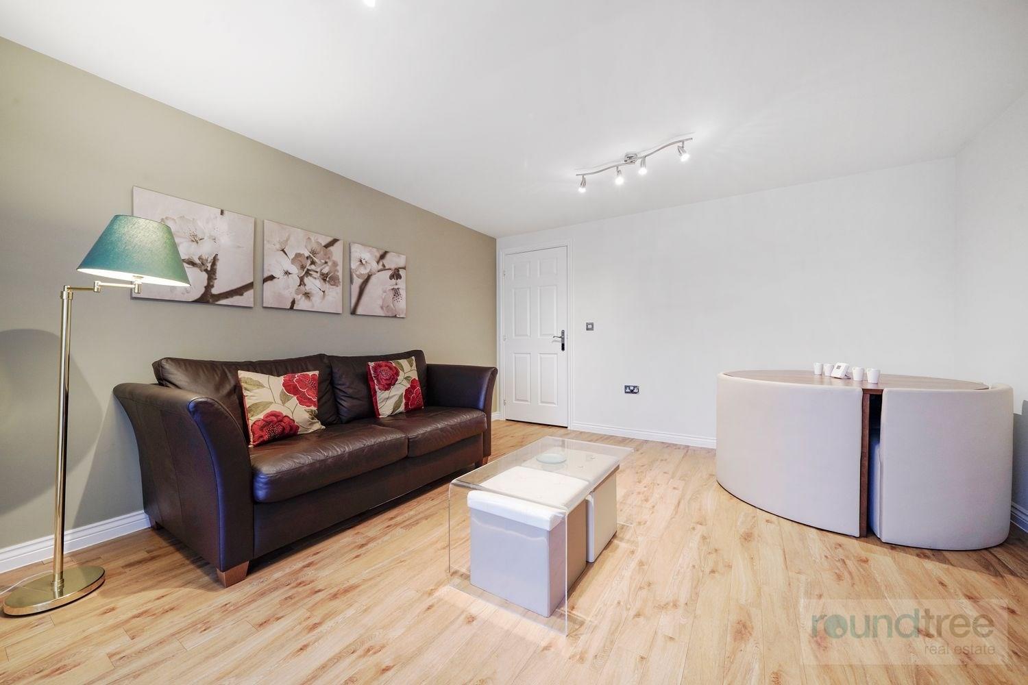Property Image 045bc46b-2f65-4730-93fb-79f8f7ab42fb