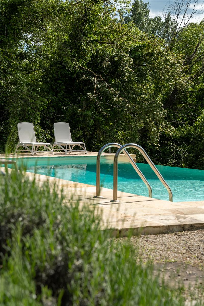 Property Image 045caf3a-391d-440b-a97f-4e8bcb4f86f8