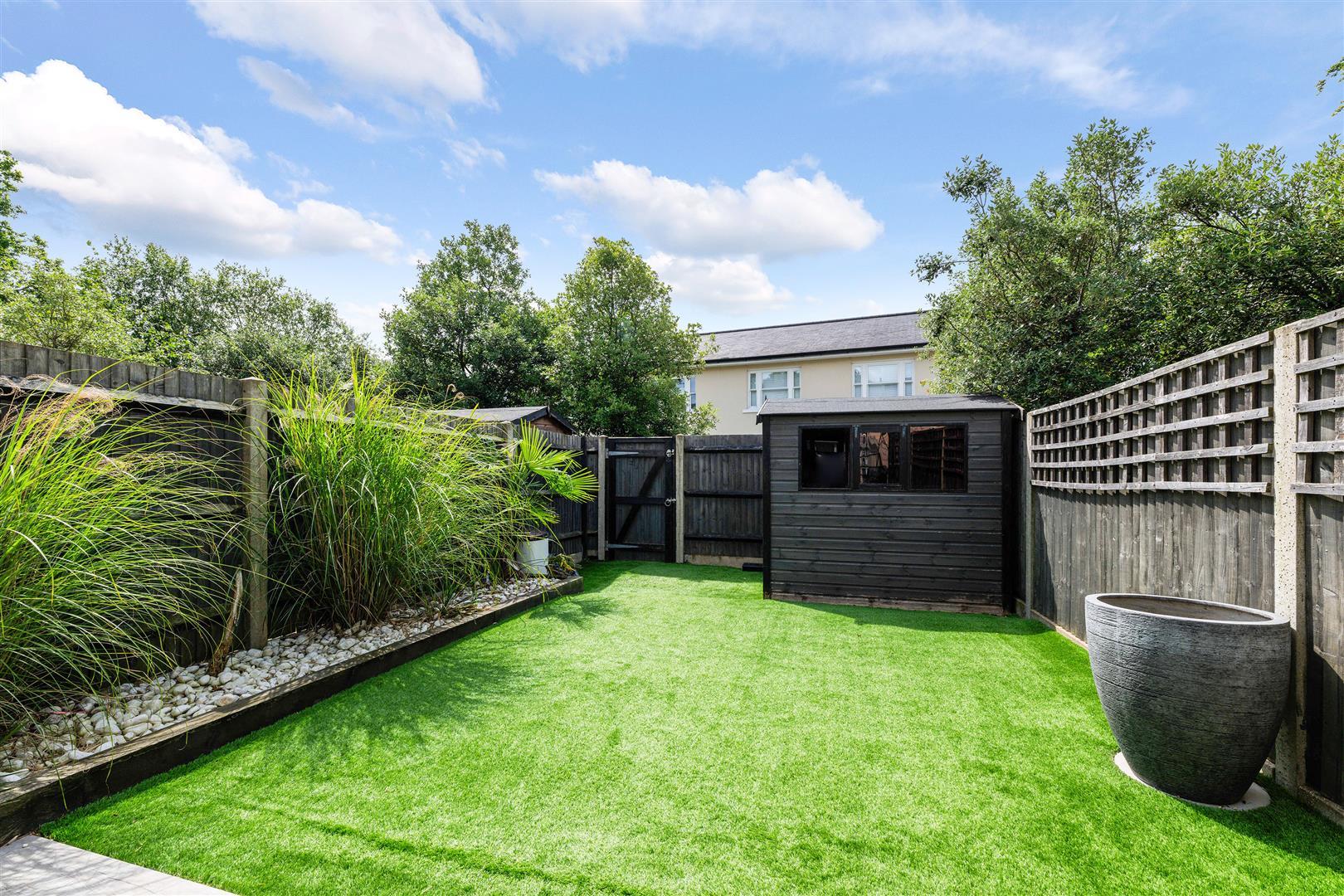 Property Image 04650e0e-d40f-470c-926a-83ebaf259623