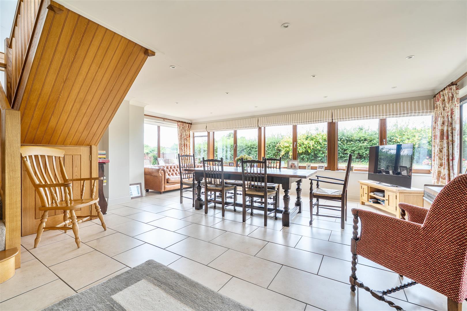 Property Image 0467ad6b-1c6f-4eca-8f2f-22c325304010