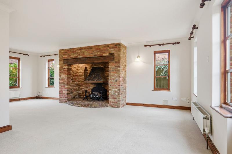 Property Image 046a00c2-753f-4b0a-a734-fc888446e839