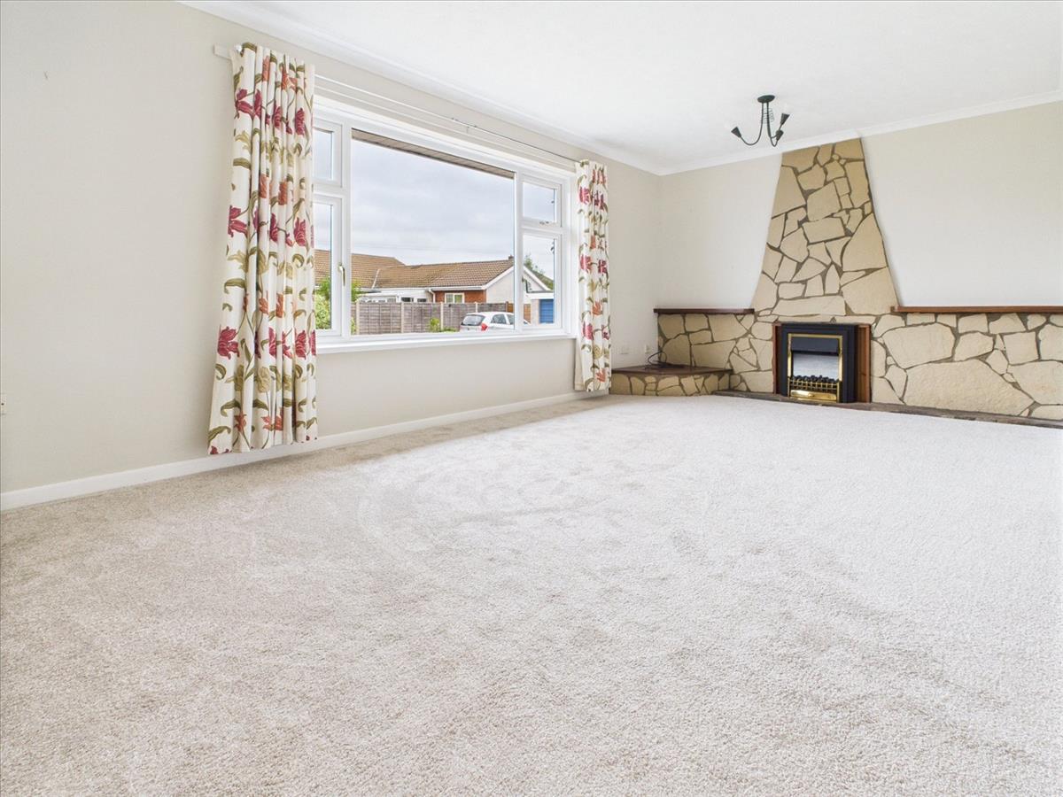 Property Image 046a2a18-0494-465d-a83d-760c50fb918c