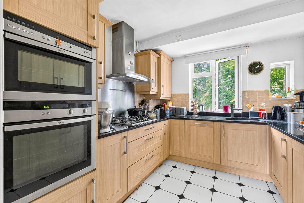 Property Image 046edba7-0b74-407b-887c-c109823c9d78
