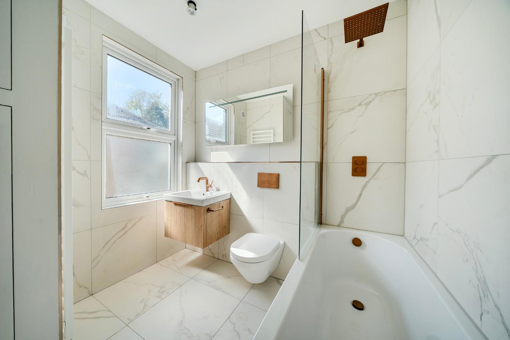 Property Image 0472dc7e-a5bc-4fd8-9678-7bf5d7cc785a