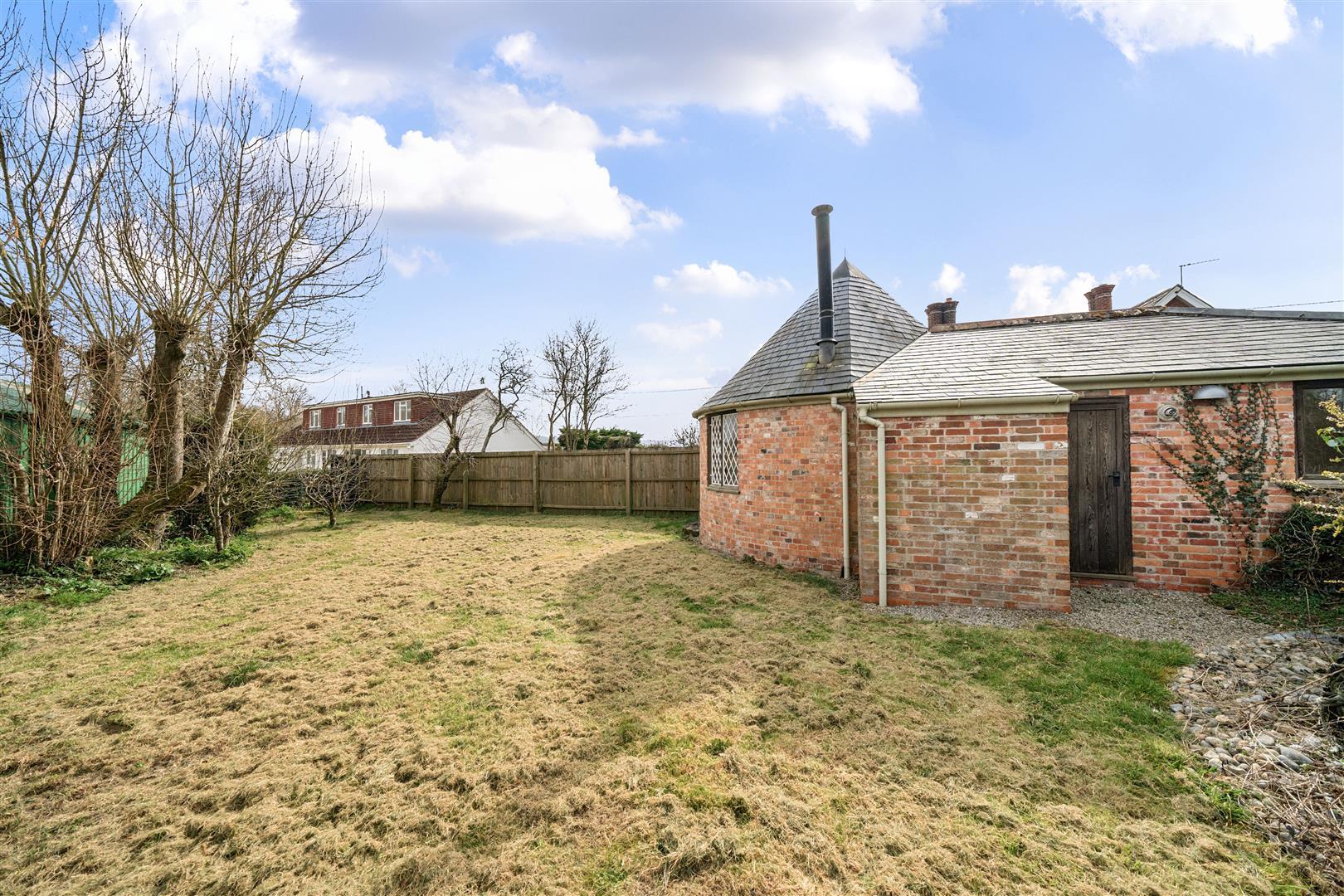 Property Image 04776b7f-55d3-47d7-b365-e3a2bf452a22