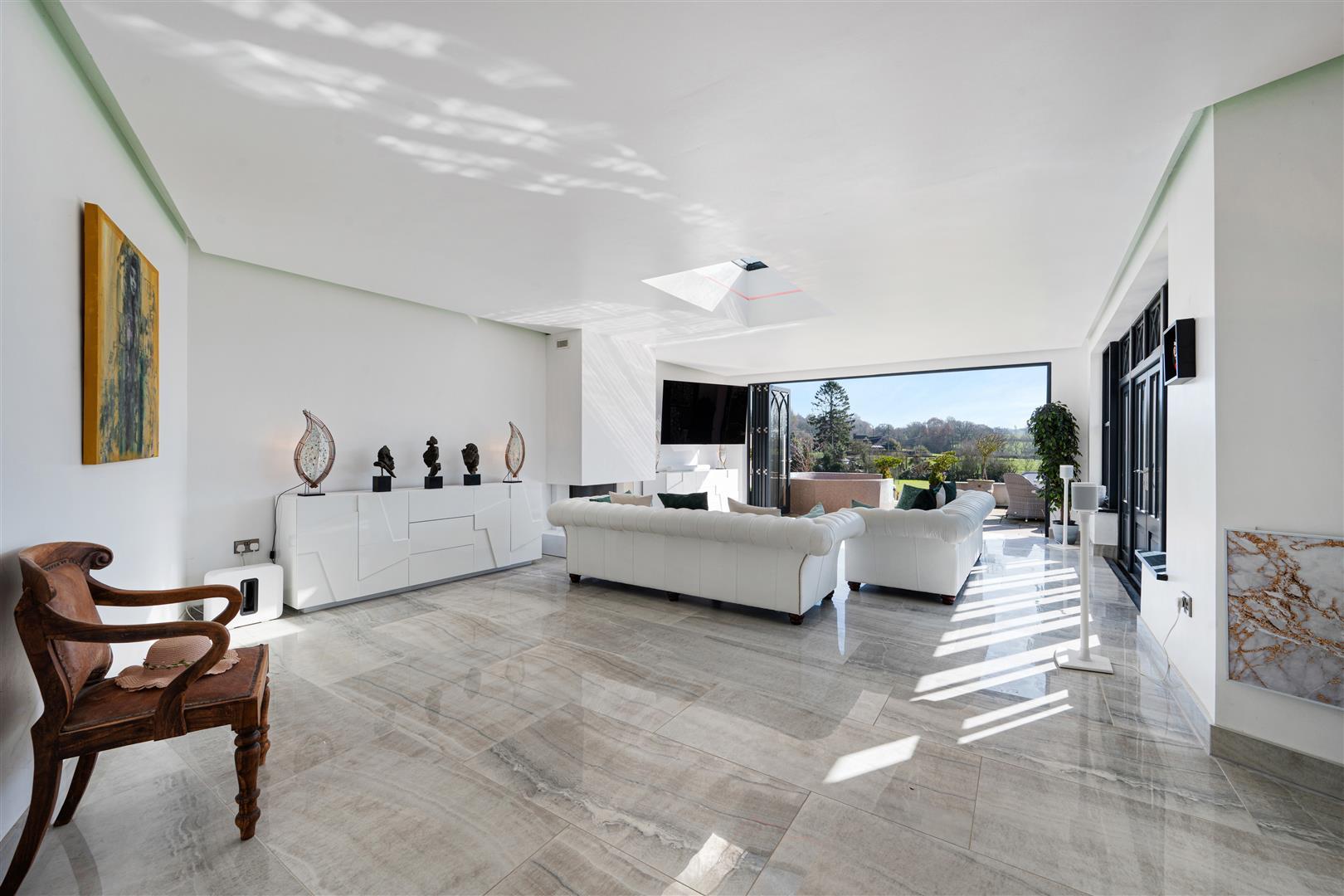 Property Image 047adf13-1464-4618-95de-e56ffaf04ebc