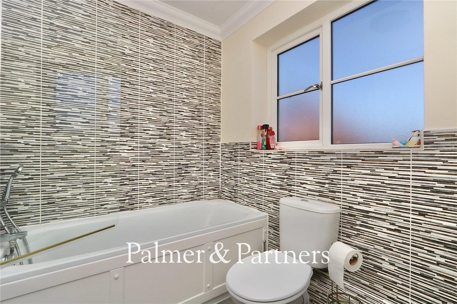 Property Image 047f9ef7-f086-46b3-8295-8a79ea626e5a