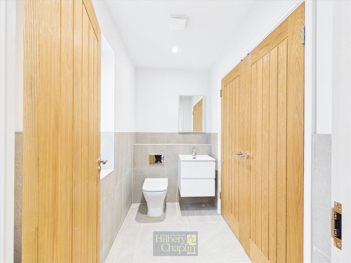 Property Image 0487fe7b-a1f0-4926-aa2b-19a164a3d941