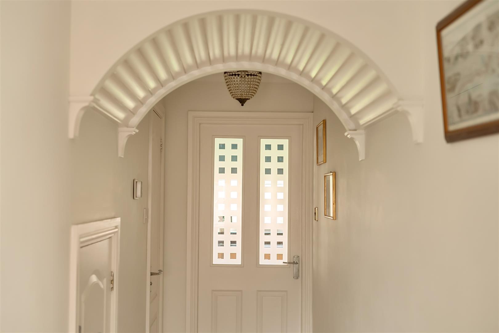 Property Image 048f2190-e506-4795-9eab-9841e1e2148b