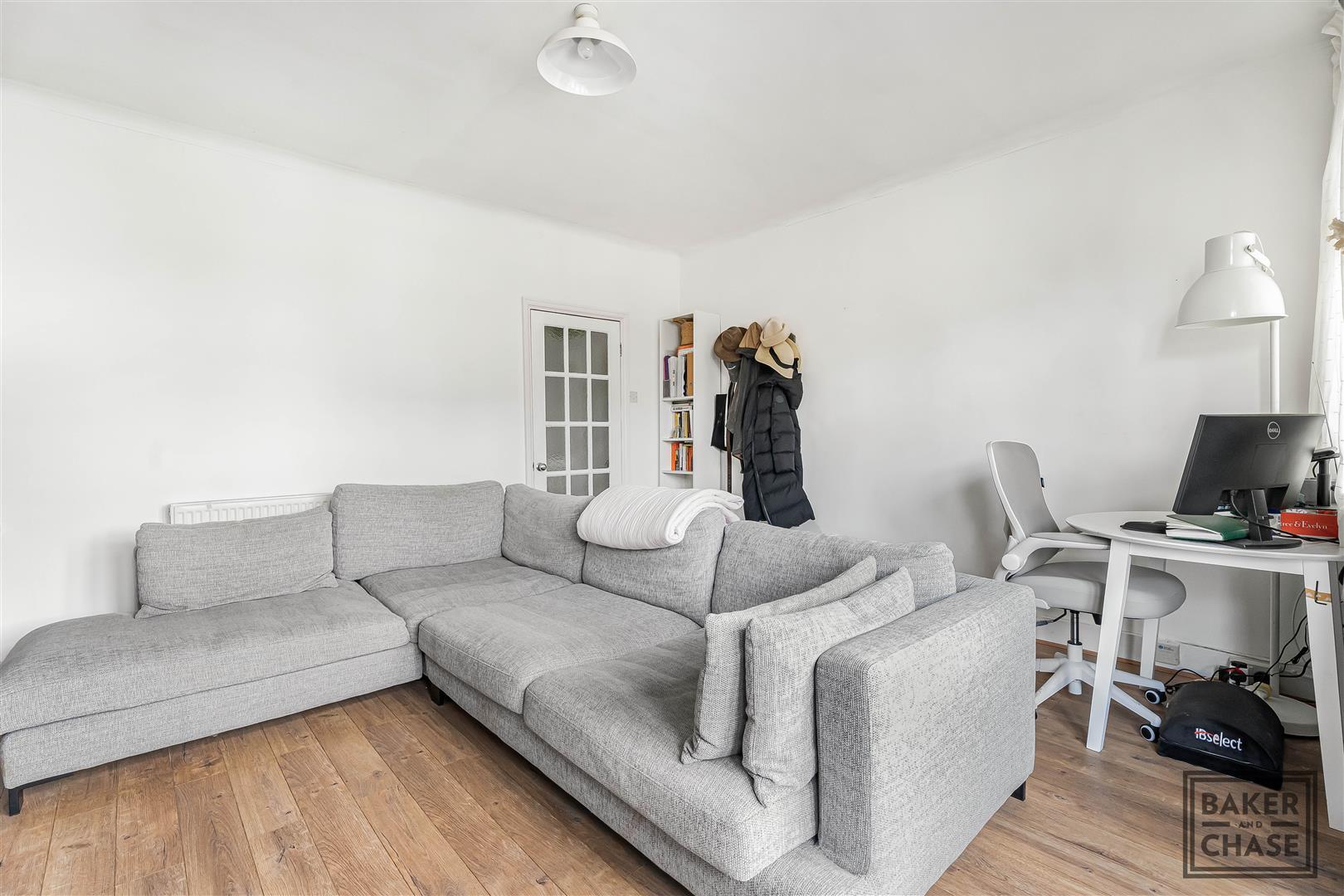 Property Image 0490252b-9354-4cc7-8a06-c97a3fbf56d1