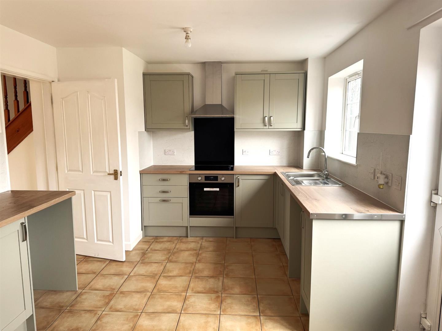 Property Image 0494e8c6-ea62-41b3-ae27-27b07bb126bd