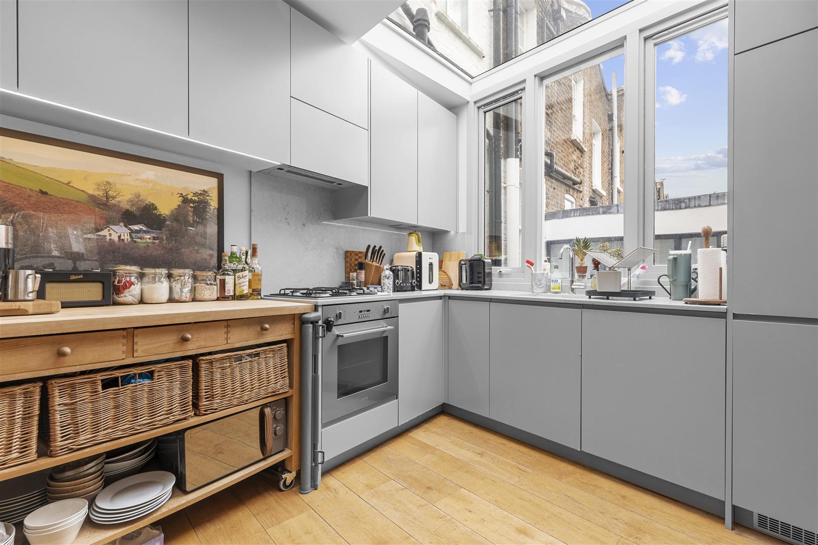 Property Image 049f4582-efd3-40d5-ac34-6ed3a44bfe3e