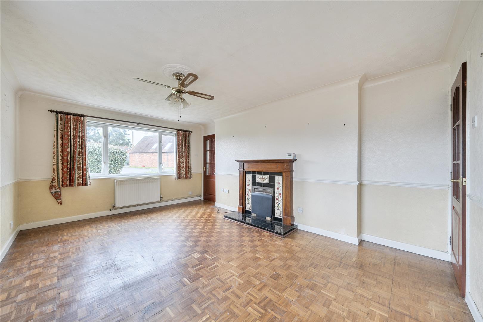 Property Image 04a57a8b-dc78-48bf-8b60-32d02cb8d374