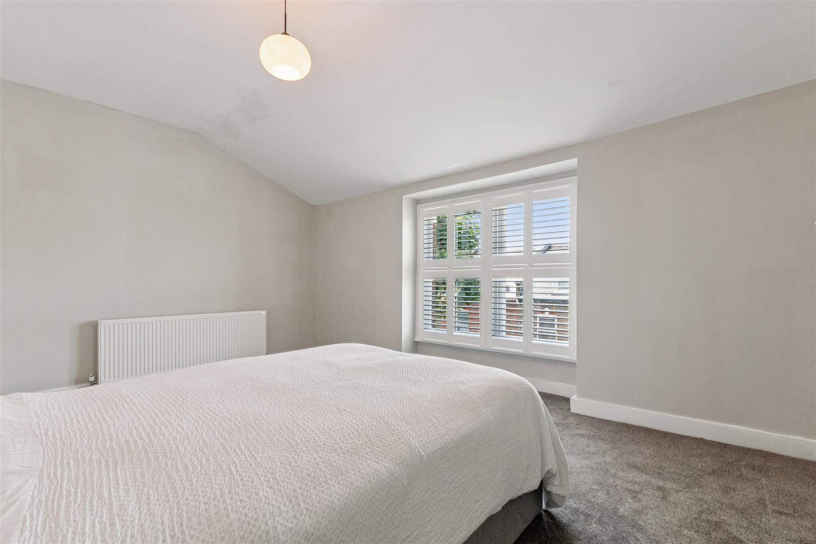 Property Image 04a684cf-e058-4b31-b694-db020ac2f1bf
