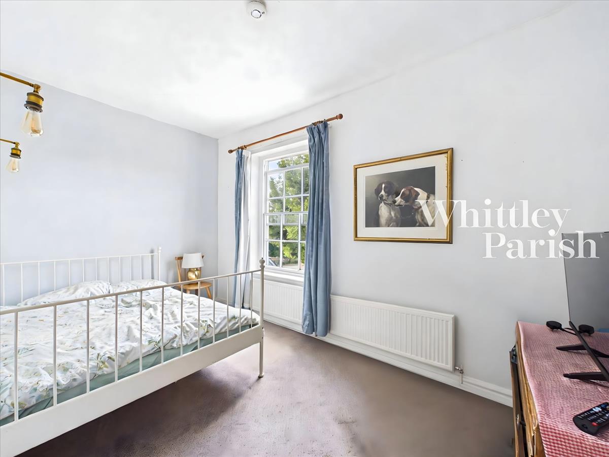 Property Image 04af48e7-6512-4f74-8387-35445b402039