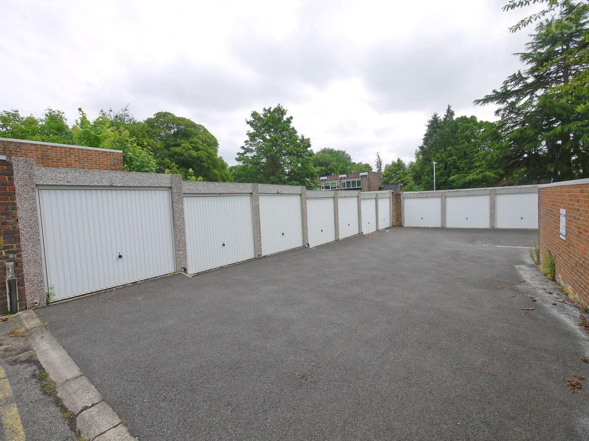 Property Image 04b284d7-cb1f-4015-9bfc-6d222f6181cb