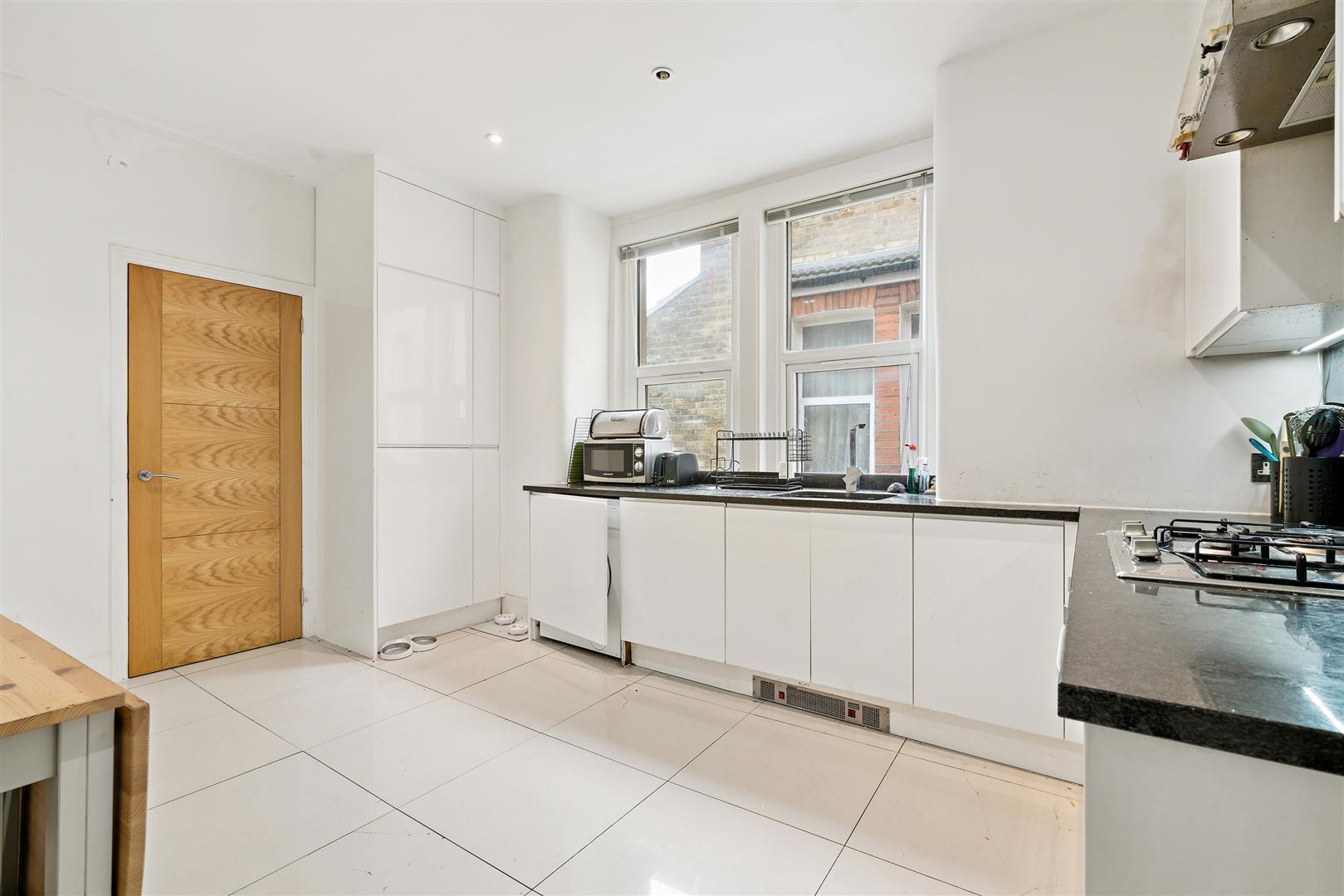 Property Image 04b7d554-2ca0-443e-a818-2b8426f43837
