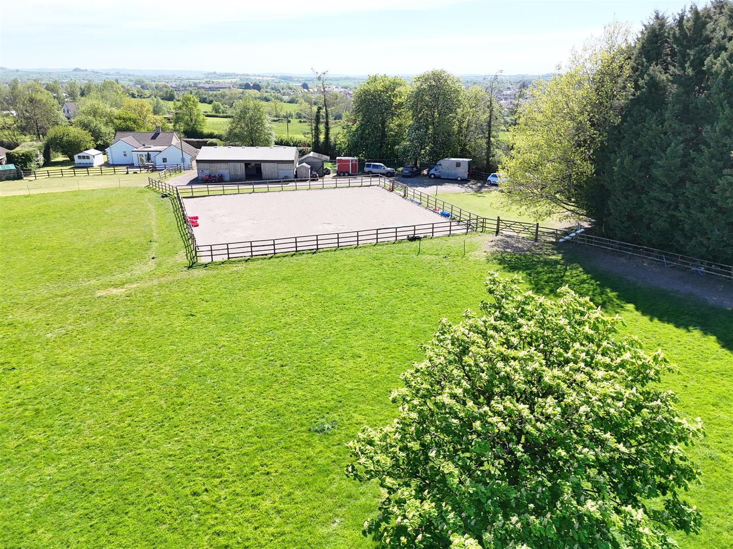 Property Image 04c58294-8bab-4a21-b773-e094b091337c