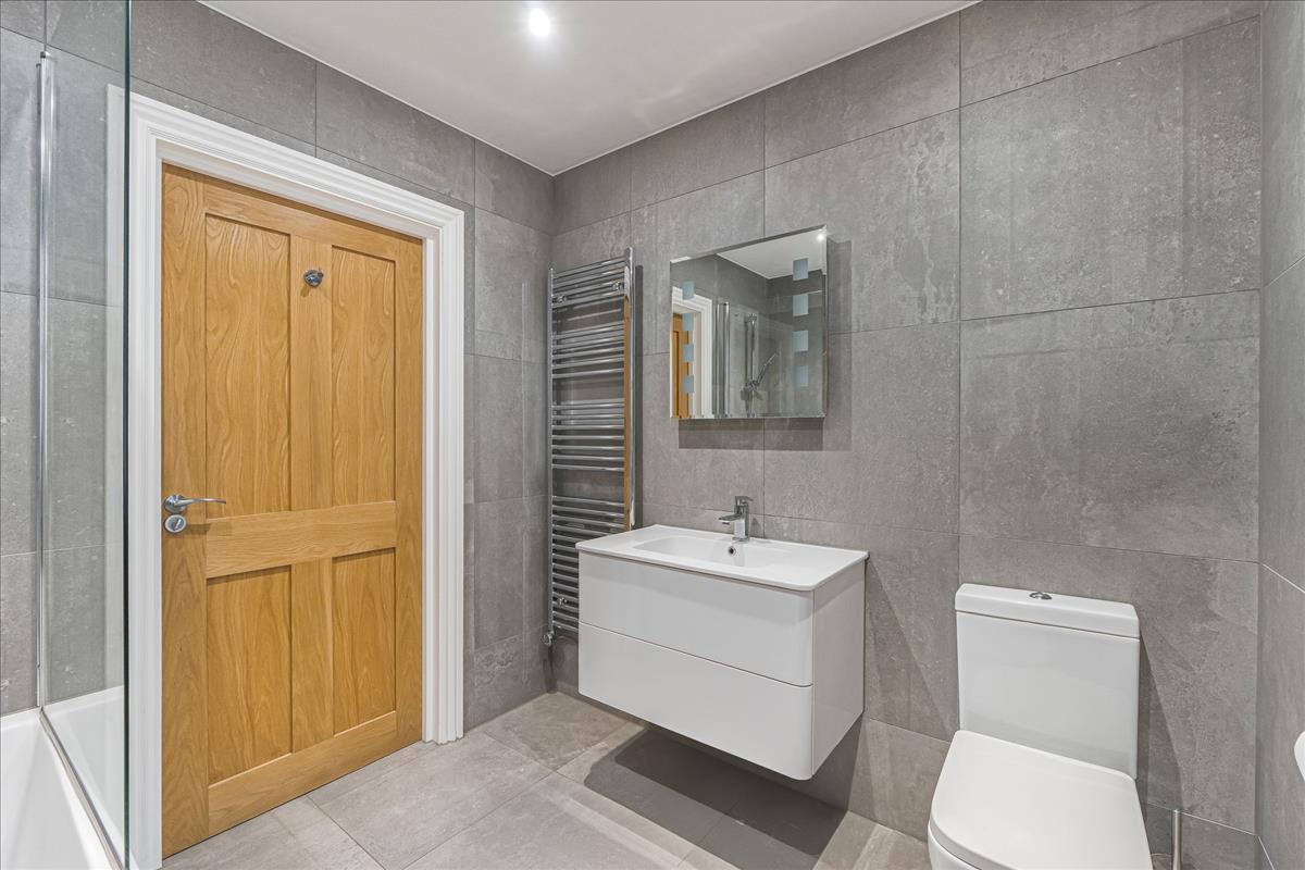 Property Image 04c924a8-cb60-4e2c-a65a-a37504ce23ac