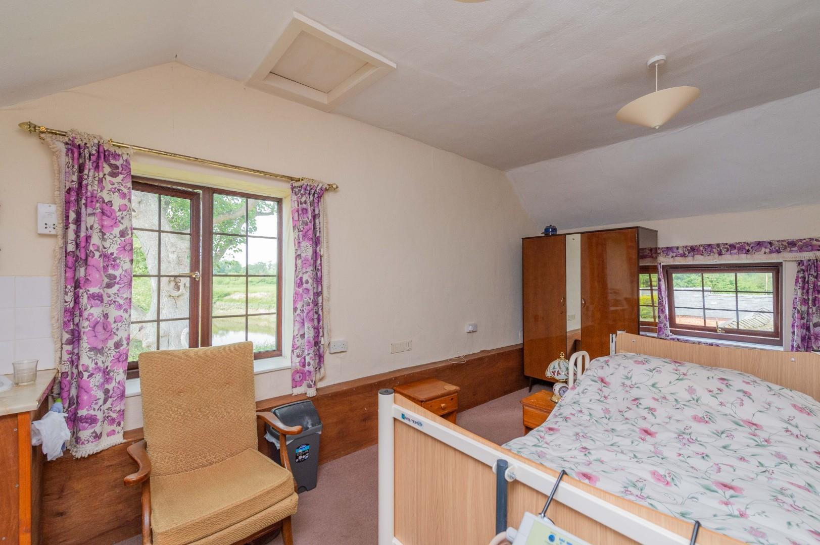 Property Image 04d35135-00ba-4d7a-86c7-3c87d632bc3a