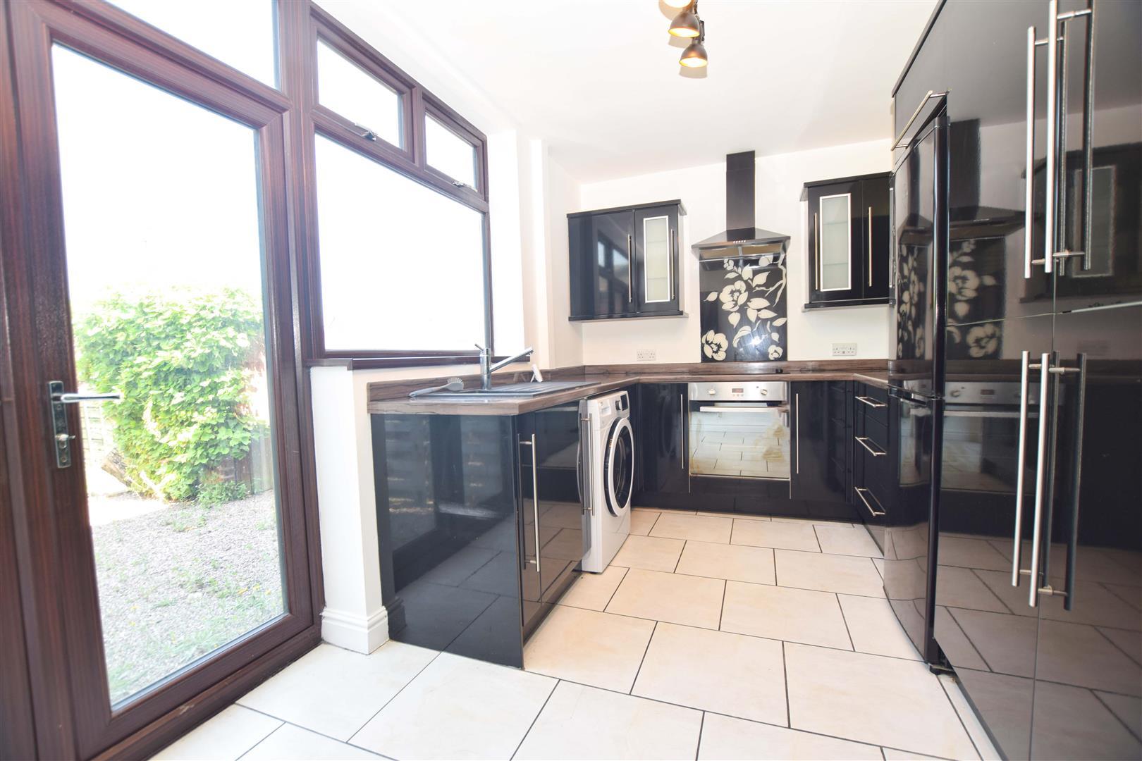 Property Image 04d385da-ca48-4031-ae05-d5985d9cdba8