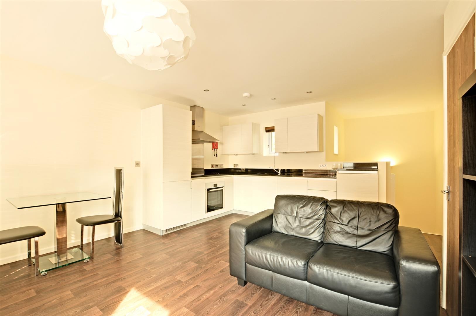 Property Image 04d8fa0b-fe98-4c0a-965c-343d22153bcb