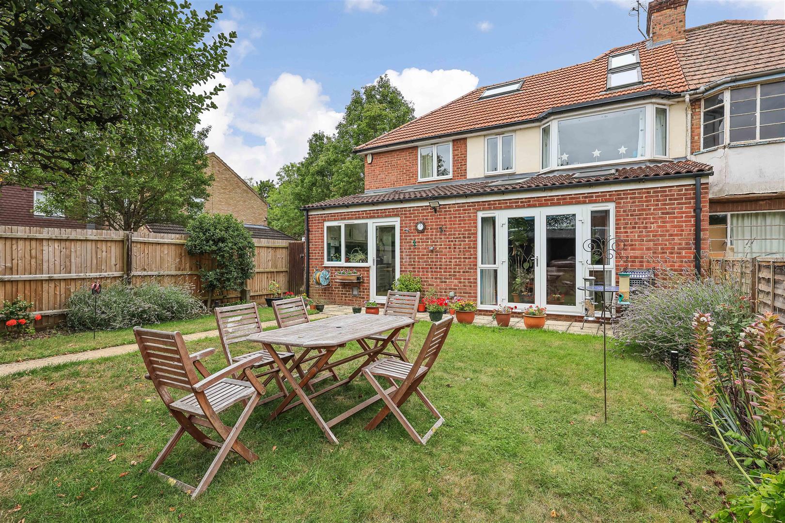 Property Image 04da7498-b9d1-4bf4-8ed8-2a130a096a88