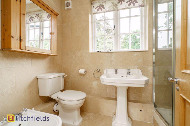 Property Image 04db1a90-f5ad-410d-a965-4a60177ec8e5