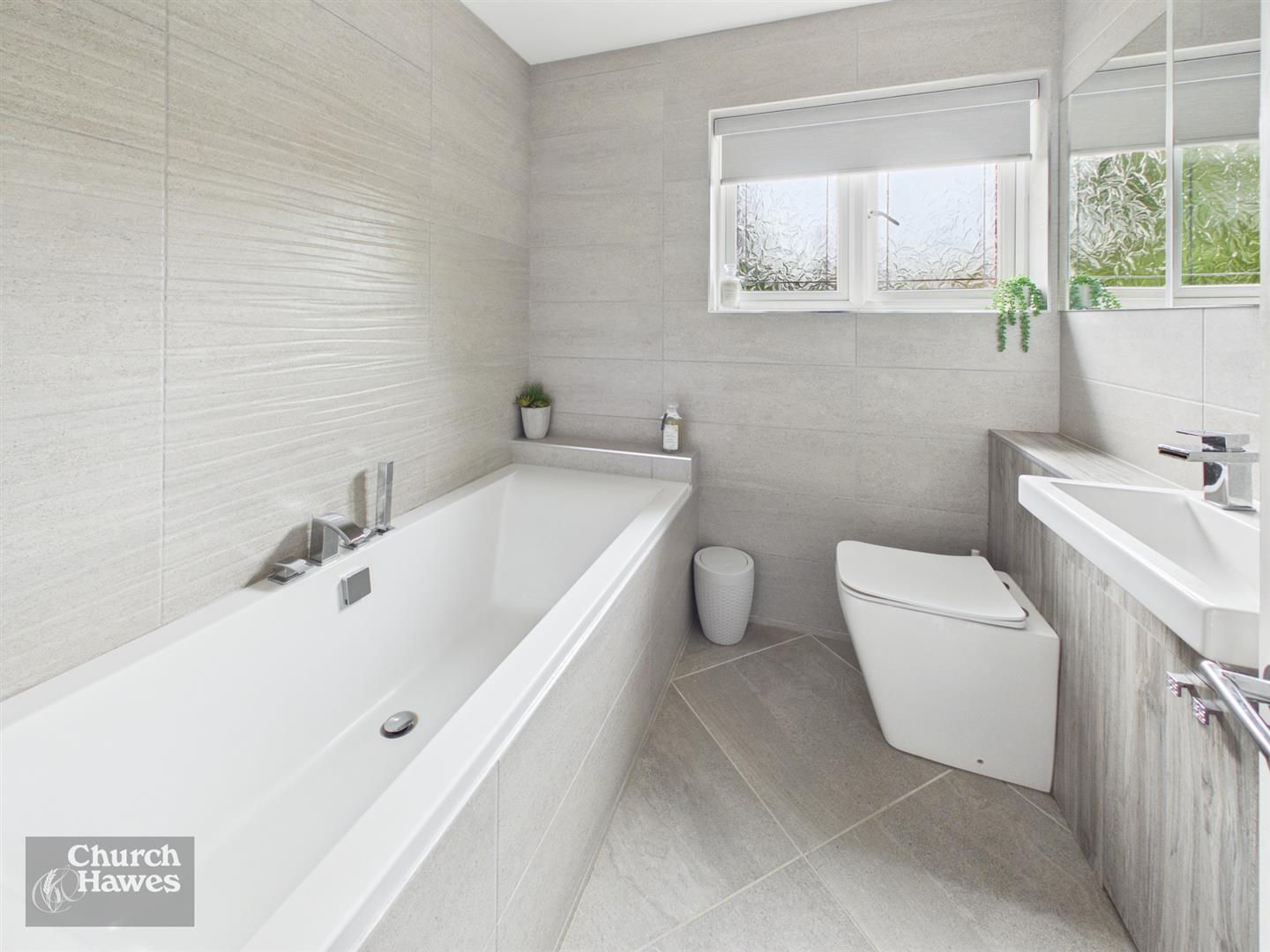 Property Image 04dcbe88-0976-4330-82d0-663513028e94