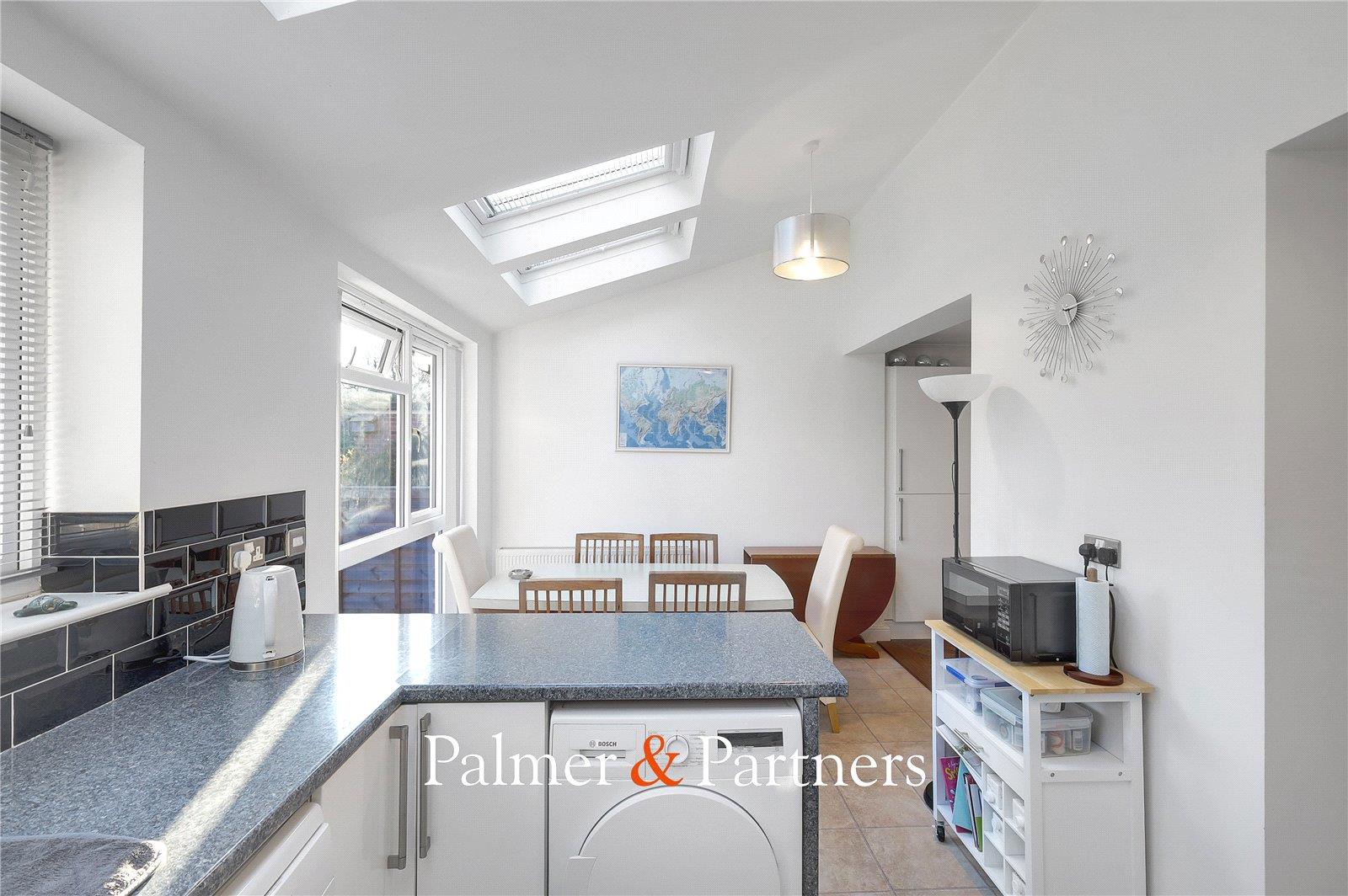 Property Image 04dd454c-c7ee-4f48-8292-93fb6c6f7a84