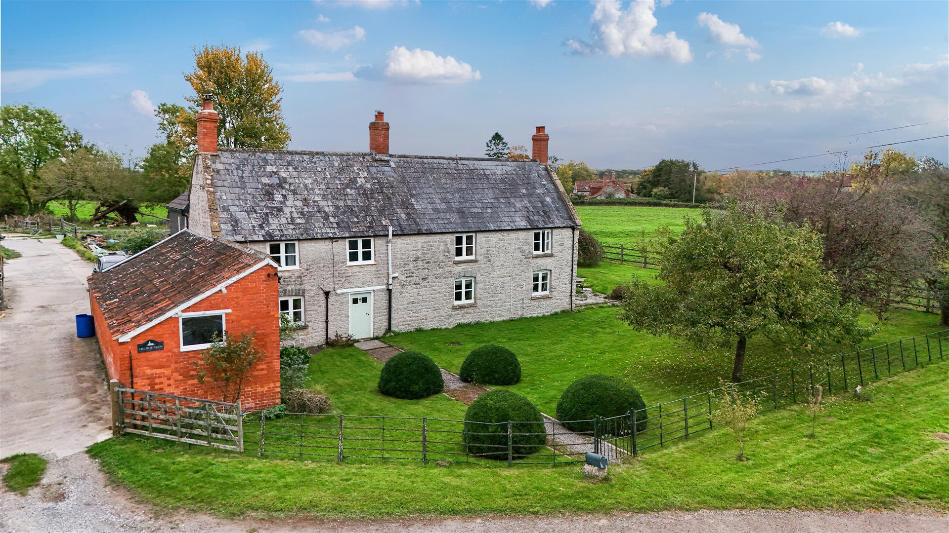 Property Image 04e98dbe-805c-4ccd-81bb-d8db299478b6