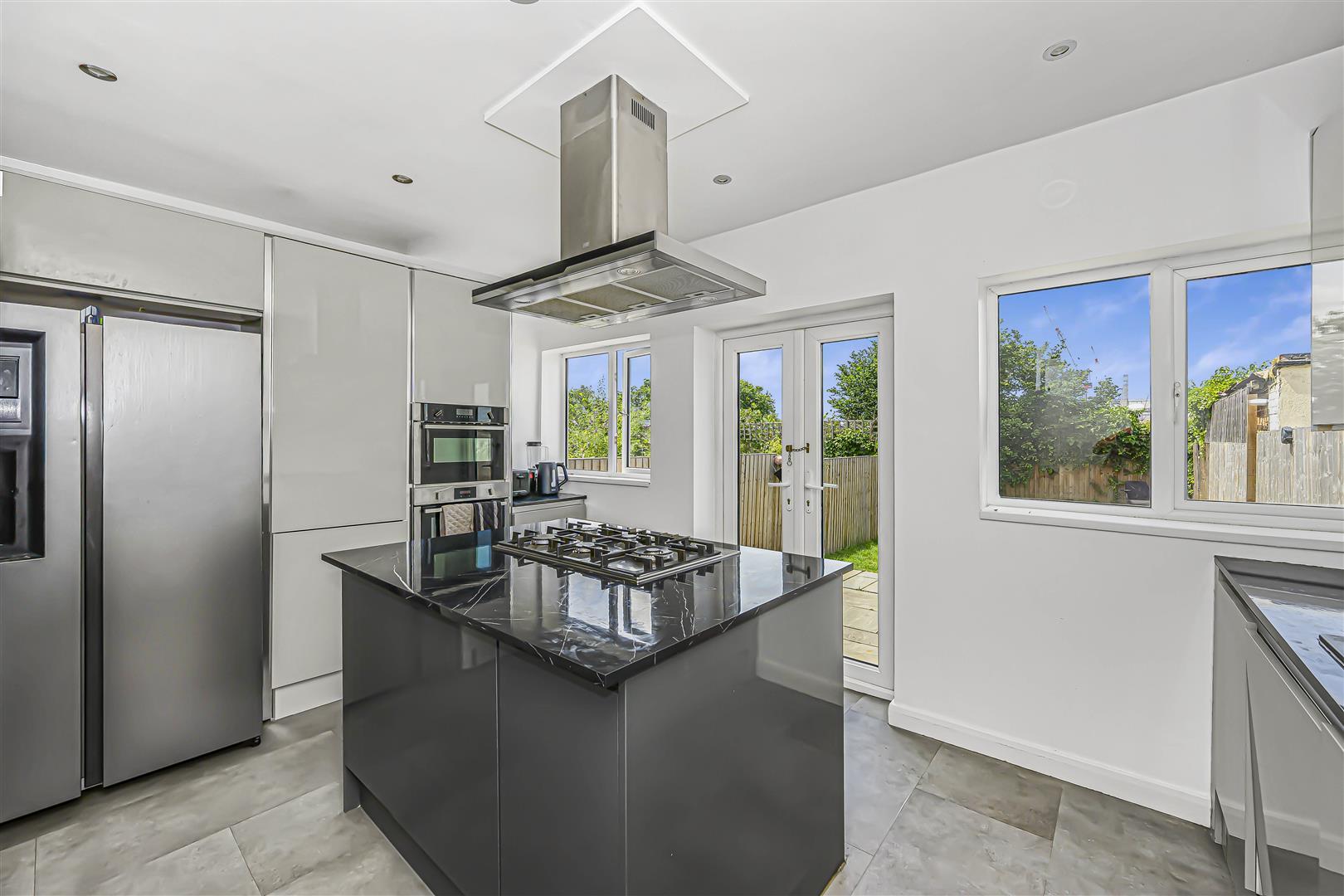 Property Image 04fabc93-2b6f-40e9-8d00-c606be430a7a