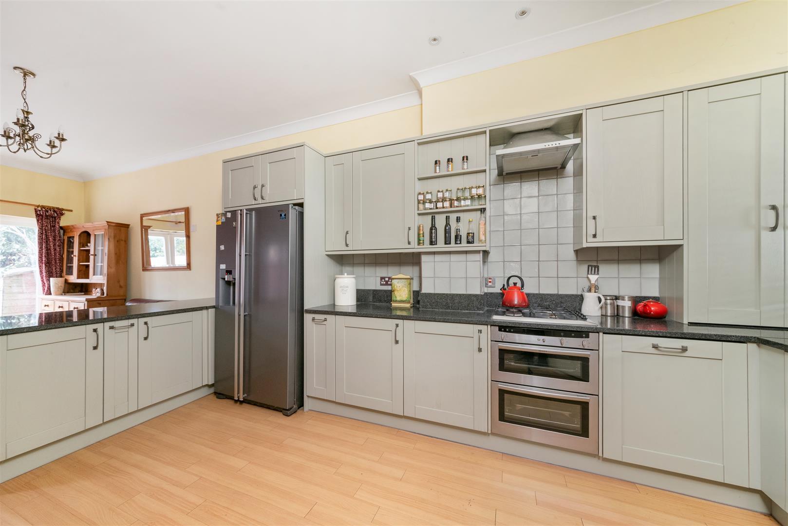 Property Image 05062351-8442-478d-9cda-18c532d4f88e