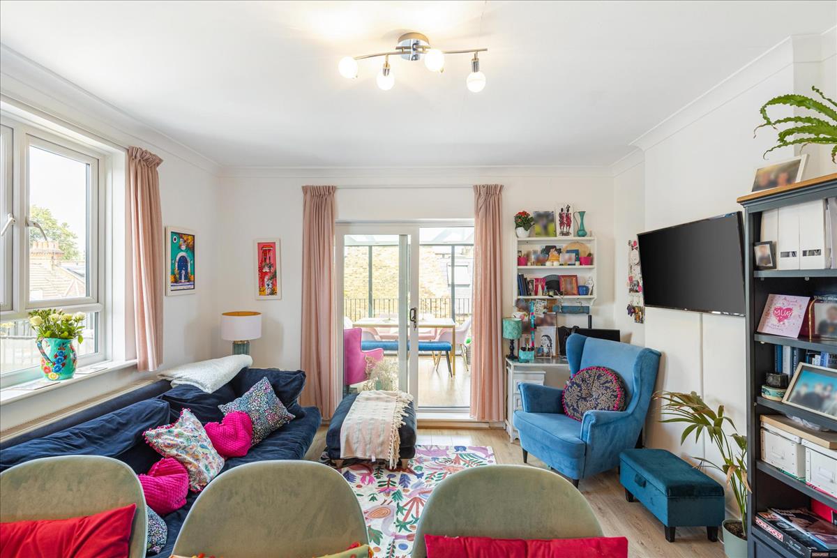 Property Image 050ab3a7-99f8-4b54-a9ff-a54eba262b4d