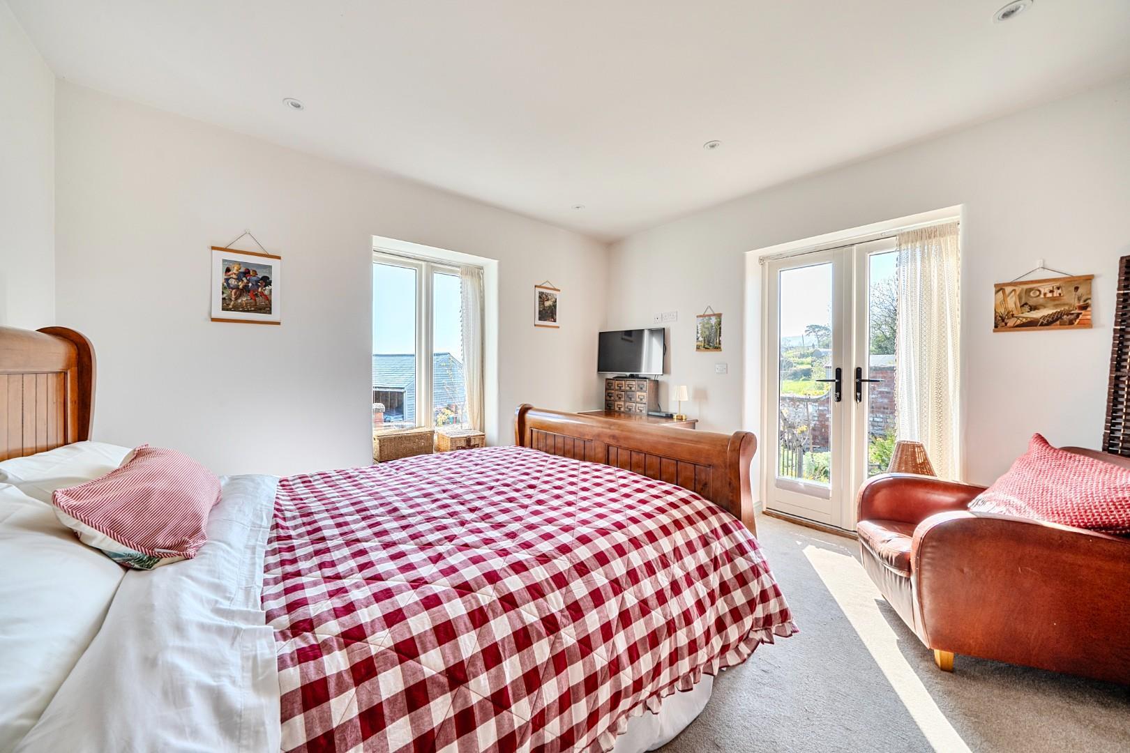 Property Image 050dd8f4-67a1-4a5d-becc-89bf361fbf6a