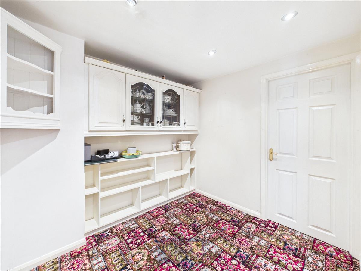 Property Image 050f018a-01c5-4e5d-b0ff-6b68bd4fa385