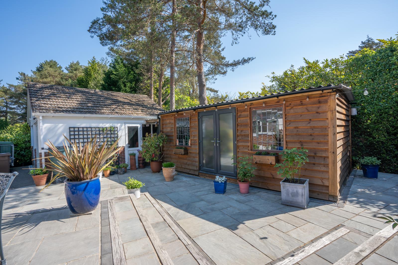 Property Image 0531c9d6-3612-445b-b13a-54ae8a2816a4