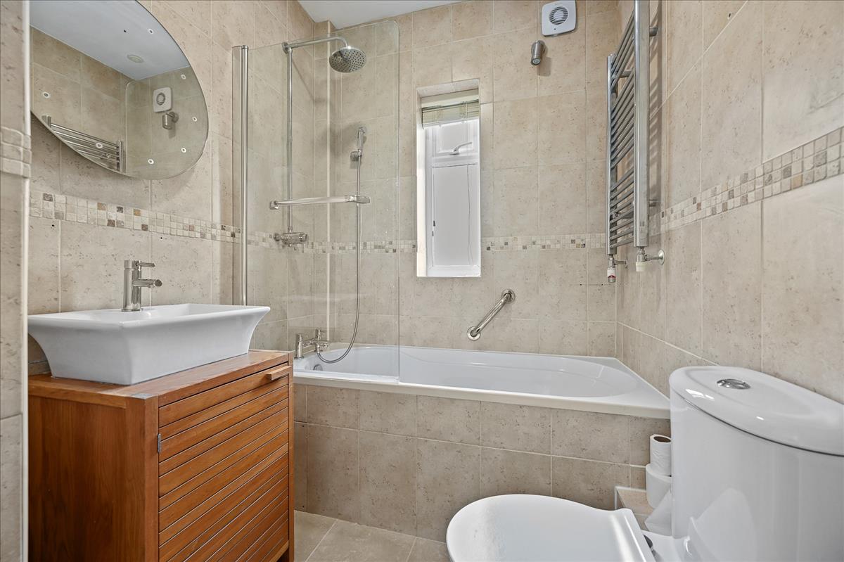 Property Image 0534e226-a7d4-4851-bfd9-dde433e8dc9b