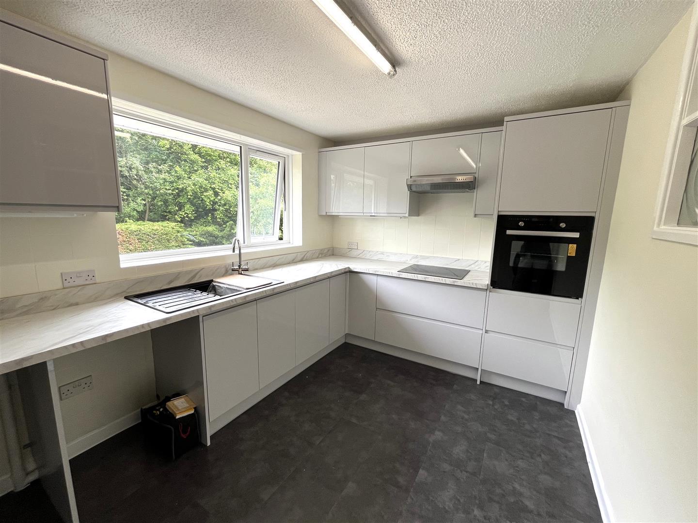 Property Image 05361c51-b6ed-4720-ad67-643858ec23eb