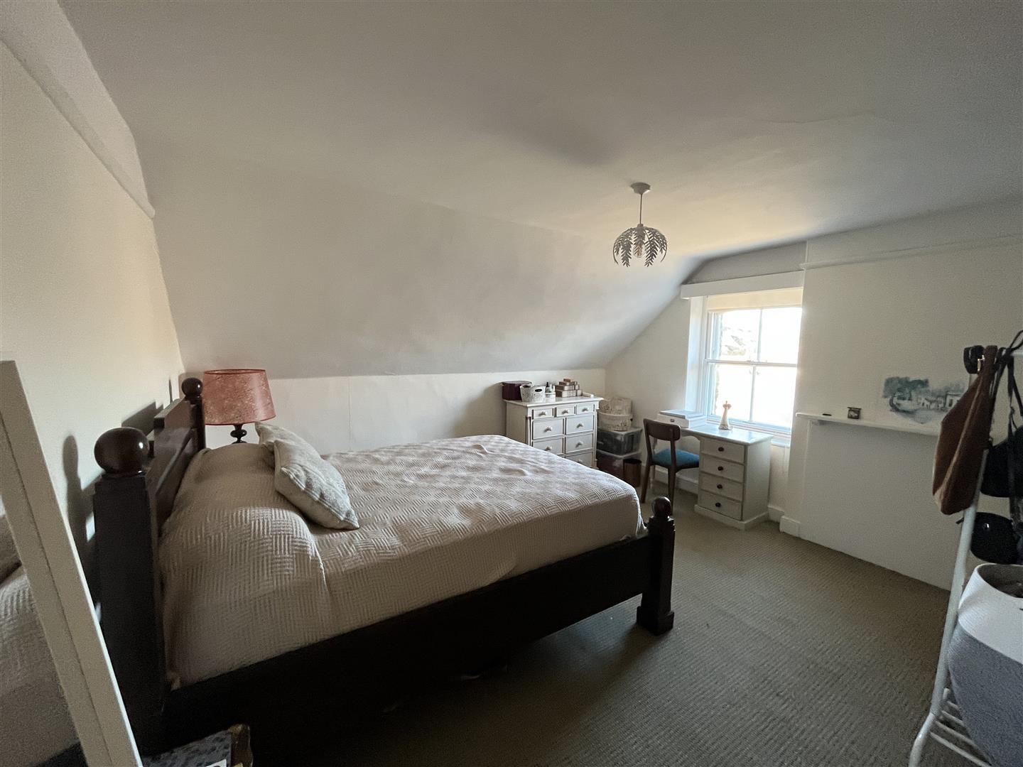 Property Image 05370a75-4760-40f0-a342-87ba75dea4b2
